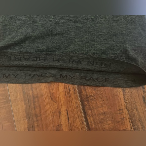 LULULEMON Swiftly Tech RacerBack - Picture 8 of 8